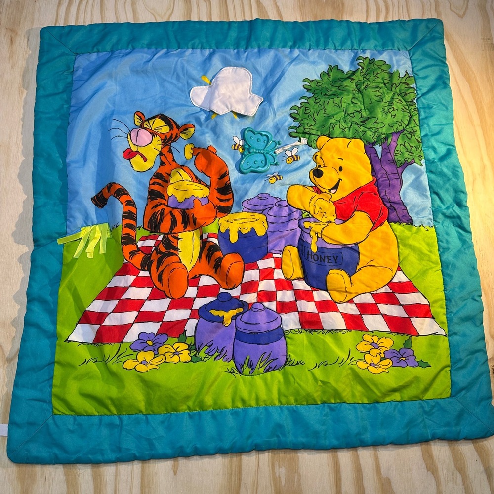 Disney Winnie the Pooh Tigger Vintage Picnic Padded Baby Activity Play Mat Blue